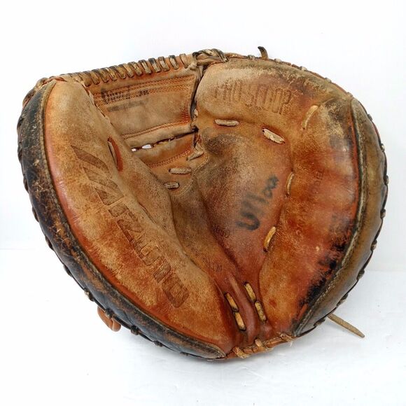 Mizuno MZ C1060 Pro-Scoop Professional Model Catchers Mitt Glove RHT MZC 1060 - Picture 5 of 9